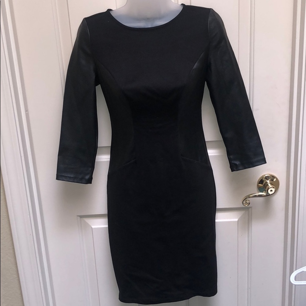 Zipper back guess dress.